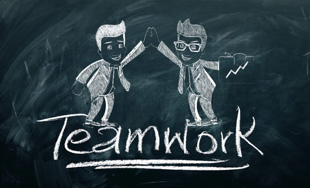 teamwork-4338949_1920
